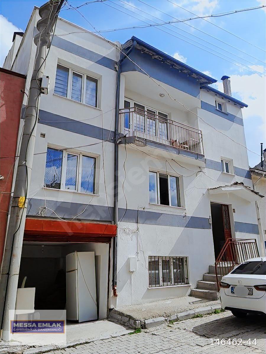 KİRALIK 3+1 DAİRE Eskişehir Emek Mah. Kombili 120m2