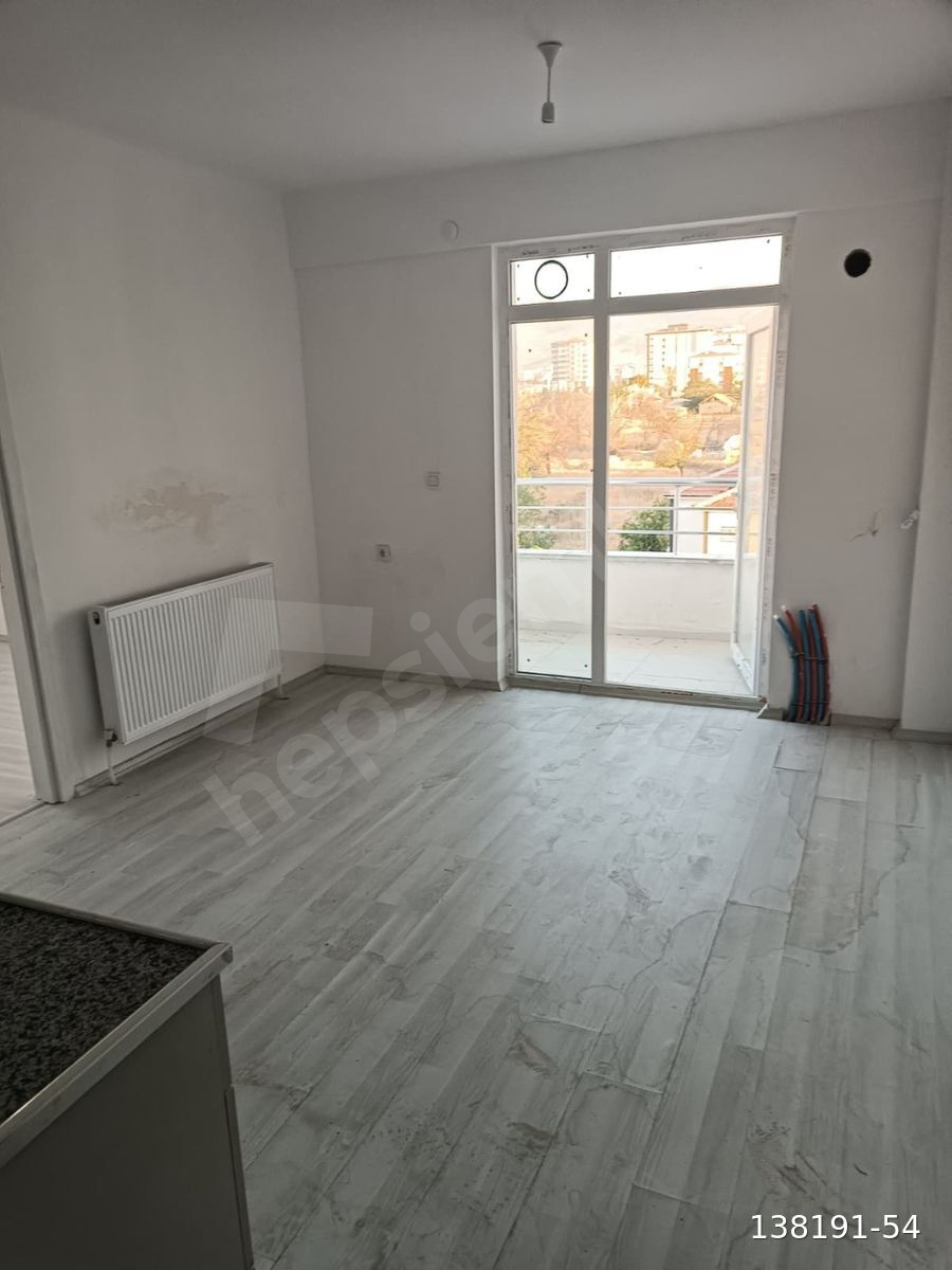 KONYA EREĞLİ FATİH MAHALLESİ ARPACI KAVŞAĞI İLERİSİ UYGUN FİYATA 1+1 36 M2 SATILIK DAİRE