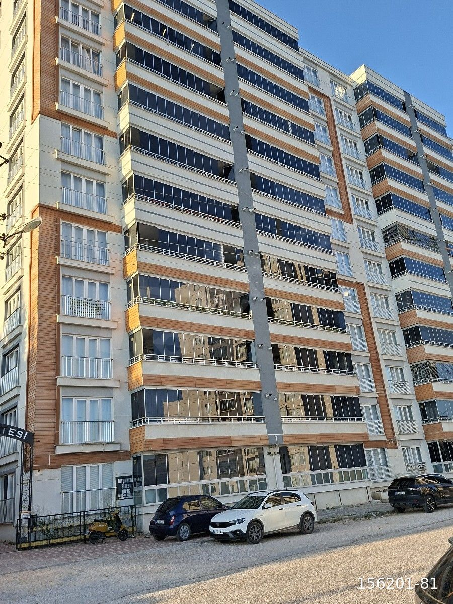 KREDİLİ SATIŞA UYGUN 4+1 KAT MÜLKİYETLİ FIRSAT DAİRE
