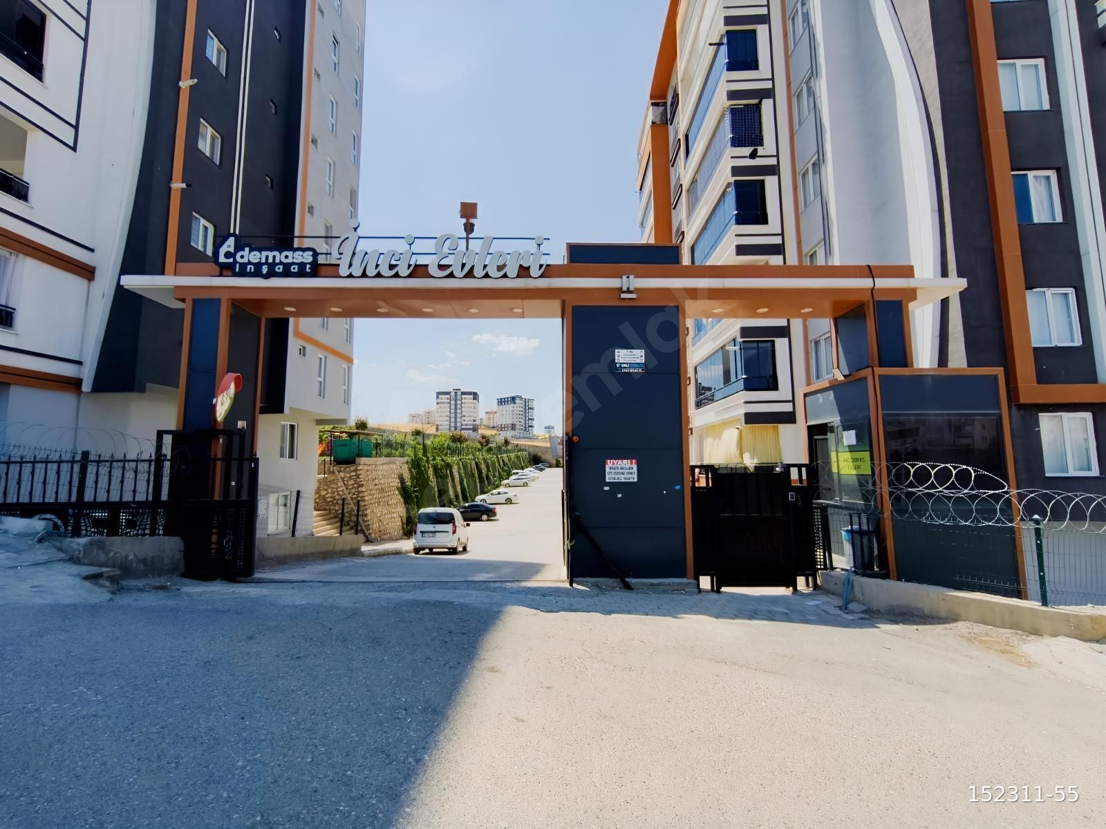 TUNÇ EMLAKTAN DEMAS İNCİ EVLERİNDE ACİL SATILIK LÜKS 3.5+1 DAİRE