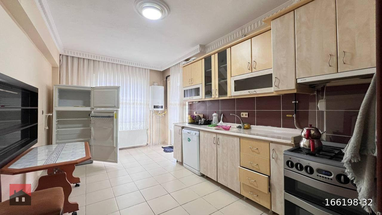 ÇARŞI MERKEZDE 3+1 EŞYALI KİRALIK DAİRE