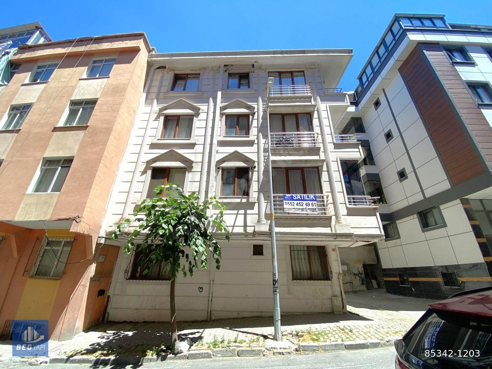 MAHMUTBEY METRO 5 DK SATILIK ARA KAT 2+1 BALKONLU FERAH DAİRE