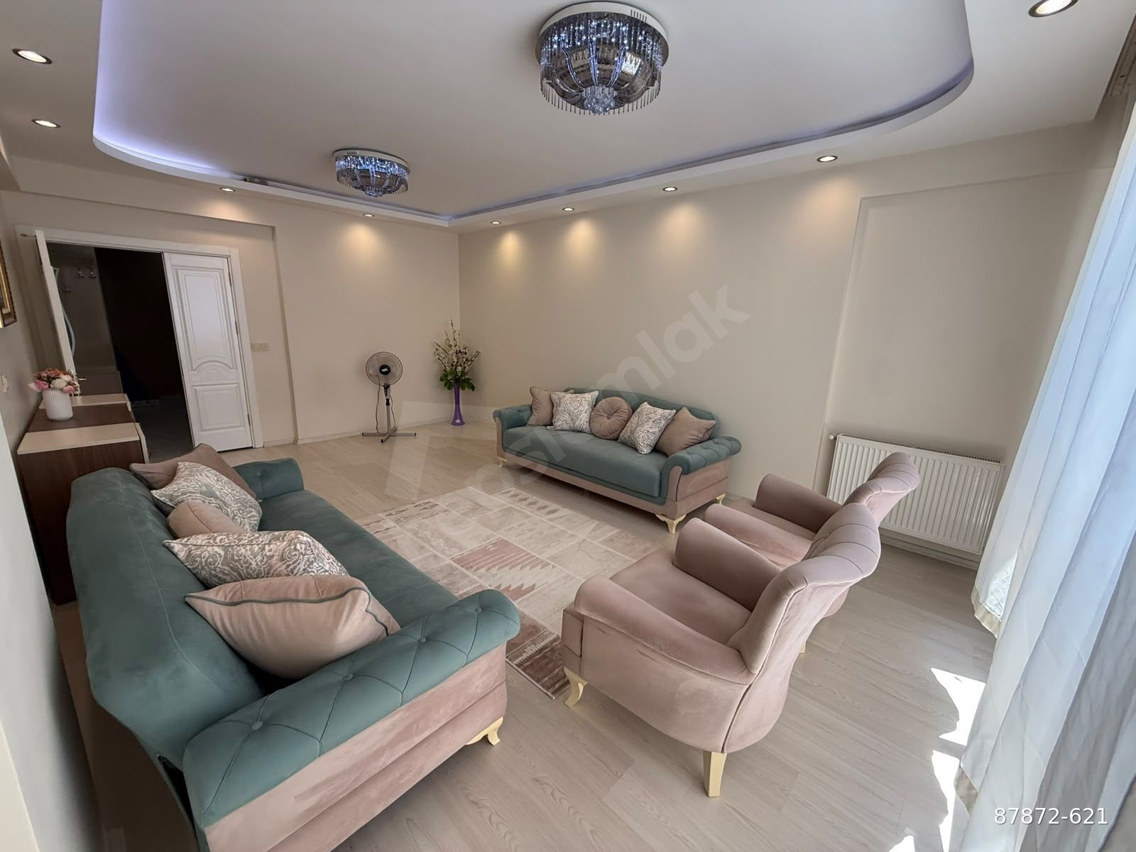 YAŞARSOY GYO'DAN K.KÖPRÜ ALİBABA MAH. TAŞ YAPI 4+1 SON KAT DAİRE