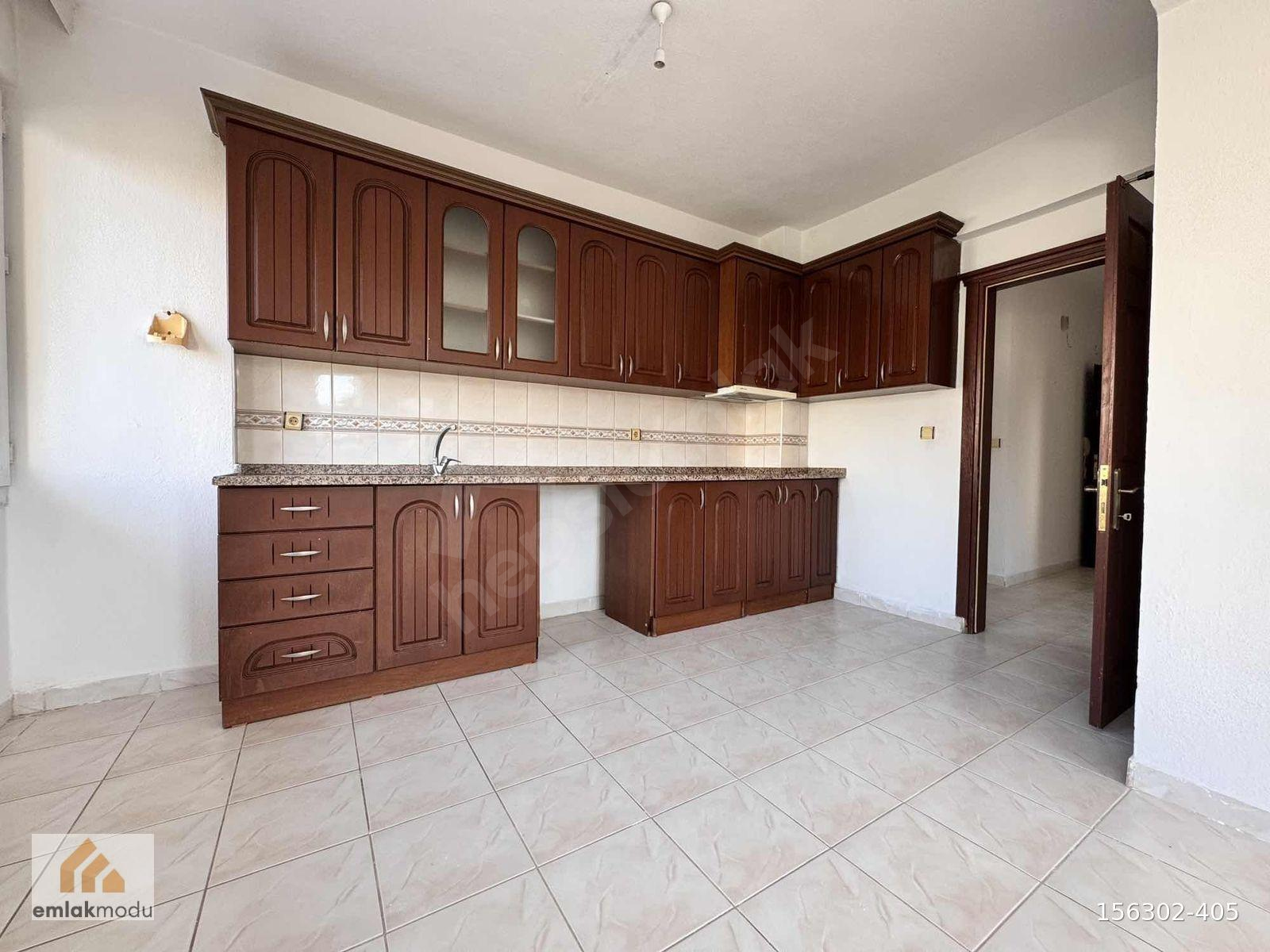 TUZLA MAHALLESİ'NDE ARA KAT 3+1 KİRALIK DAİRE