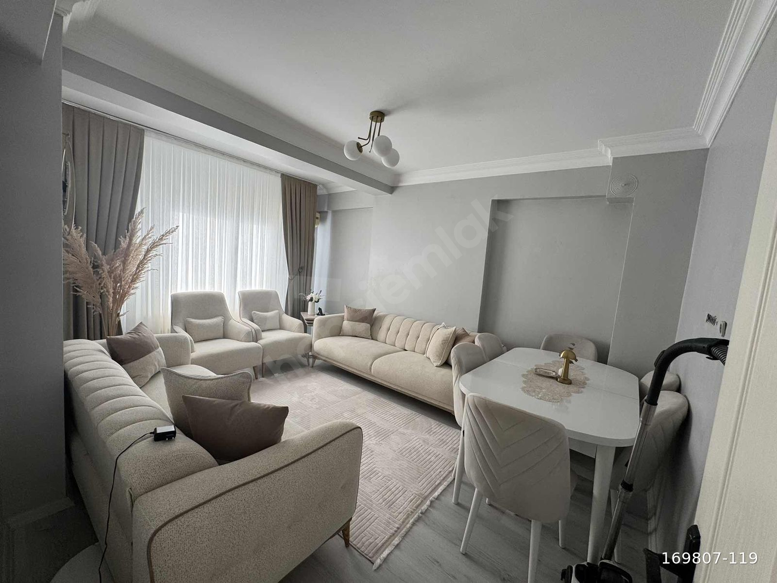 2+1 SATILIK DAİRE