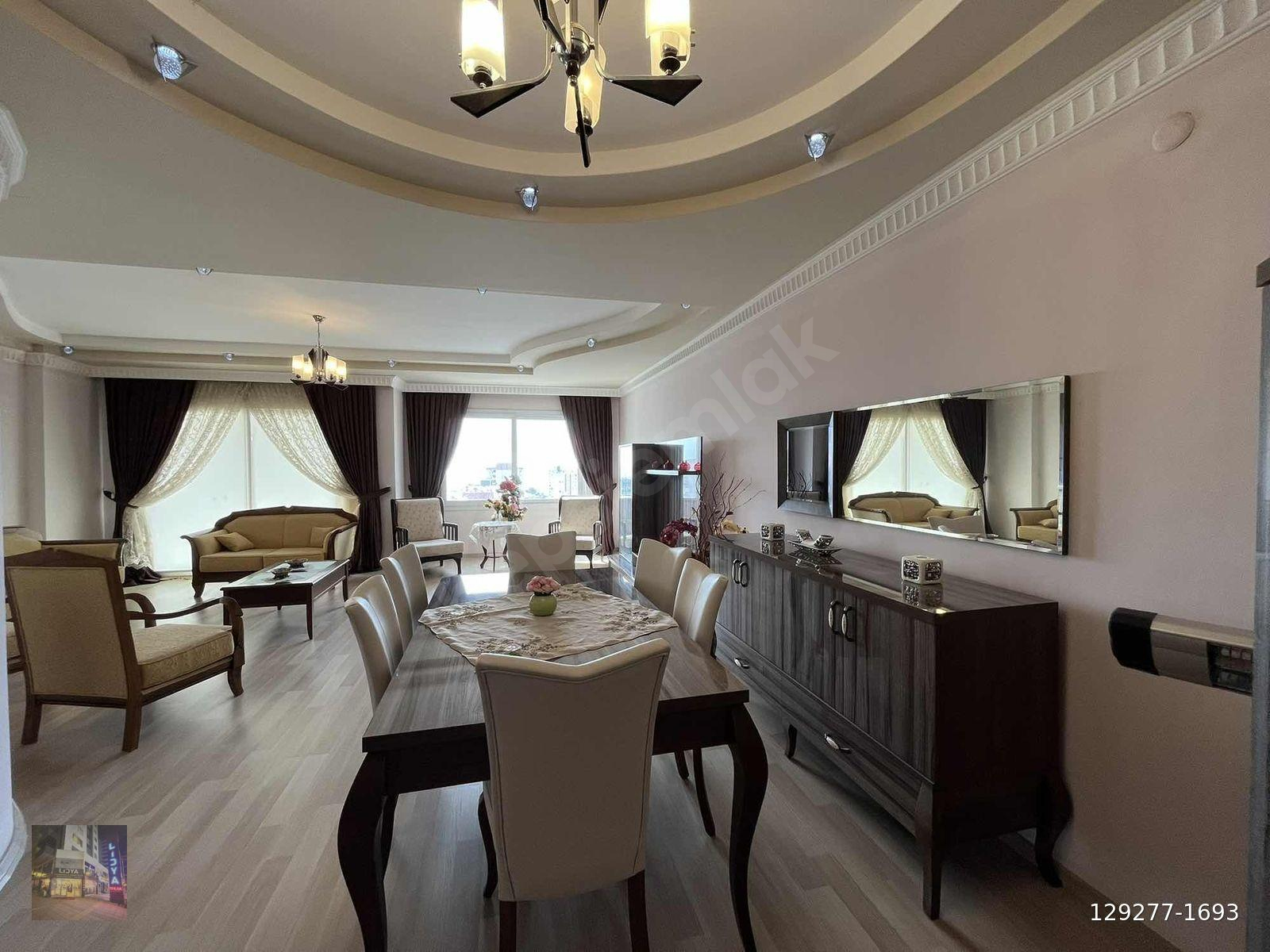 YUKARI ALATA'DA 240 M2 SATILIK 4+1 DAİRE