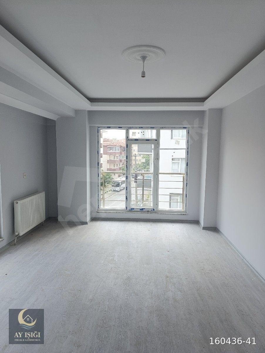 KÜLTÜR MAHALLESİ'NDE, ŞEHİTLER CADDESİ ÜZERİNDE KİRALIK 2+1 DAİRE