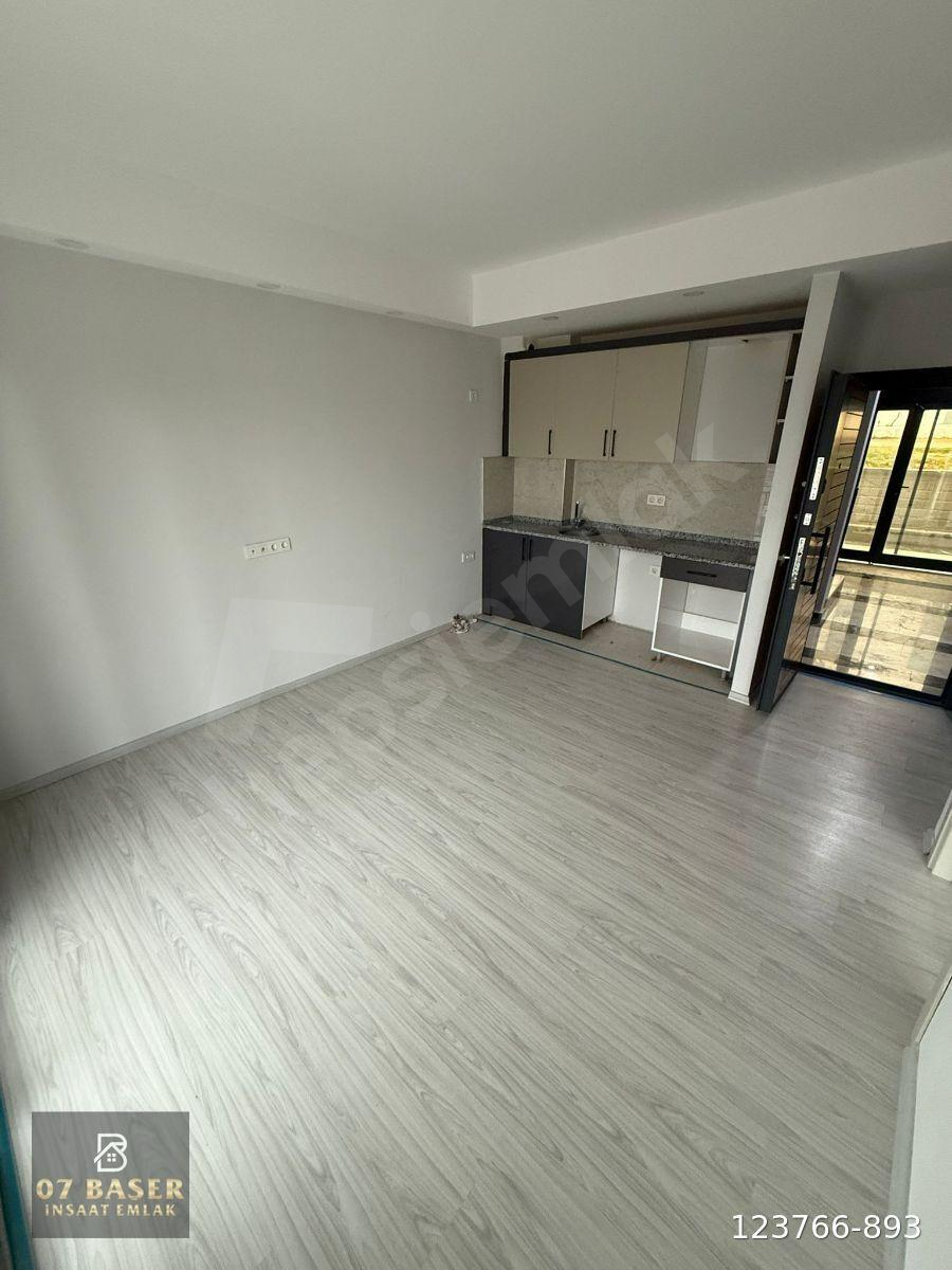 MASAL PARK YAKINI SATILIK 1+1 AÇIK MUTFAK GİRİŞ KAT DAİRE