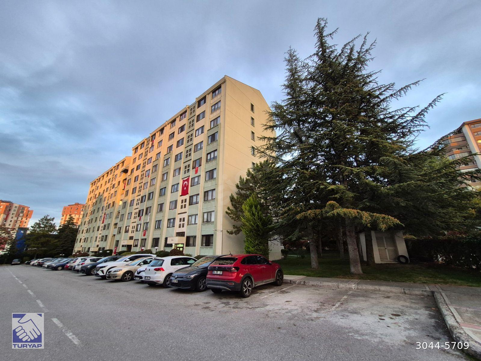 TURYAP'TAN MESA ÇAMYOLU SİTESİNDE ARA KAT, KÖŞE, 3+1