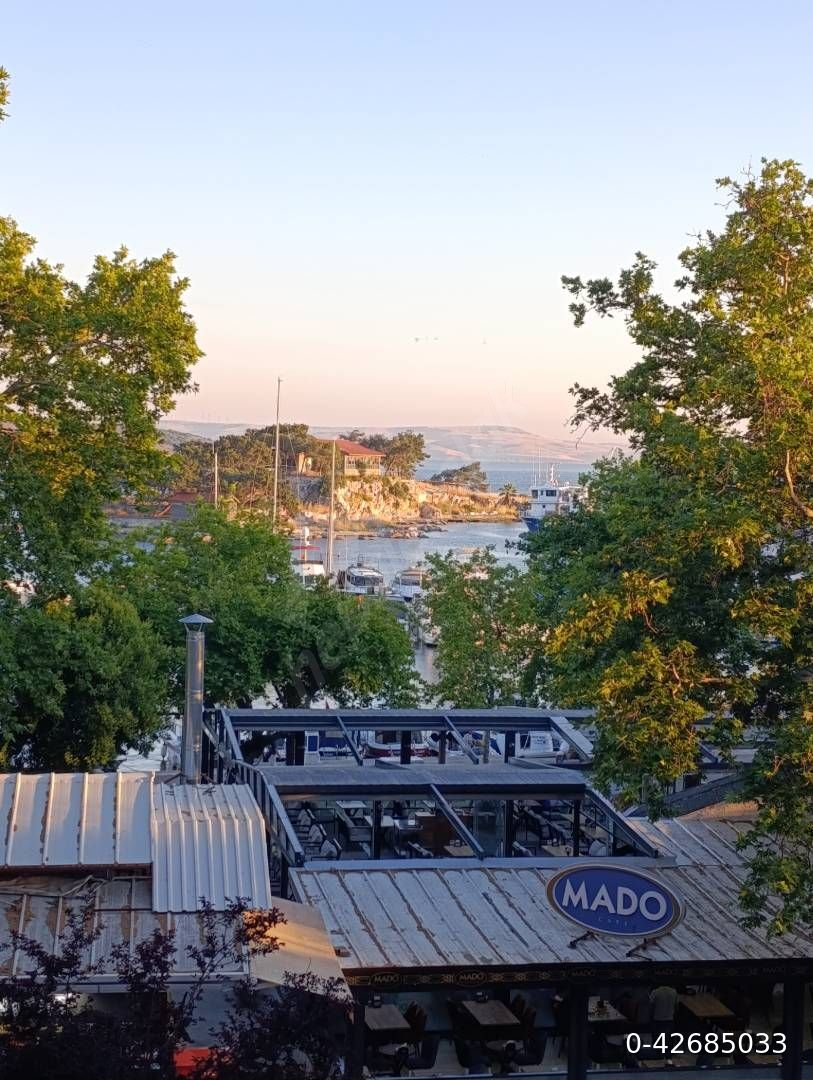 SAHİBİNDEN HARİKA KONUMDA DENİZ MANZARALI ERDEK MADO YA 50 METRE KİRALIK DAİRE