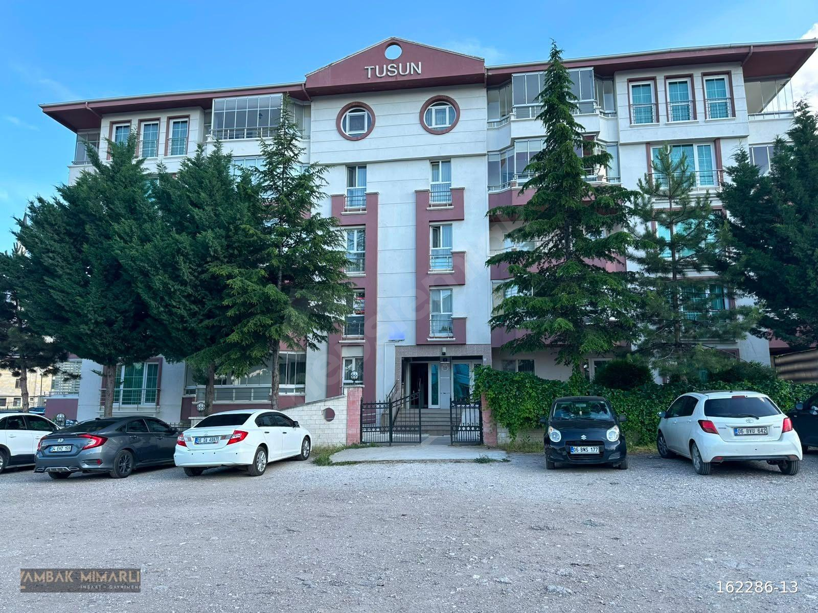 ETİMESGUT AYYILDIZ MAHALLESİ E.BANYOLU 160 M2 KİRALIK 3+1 DAİRE
