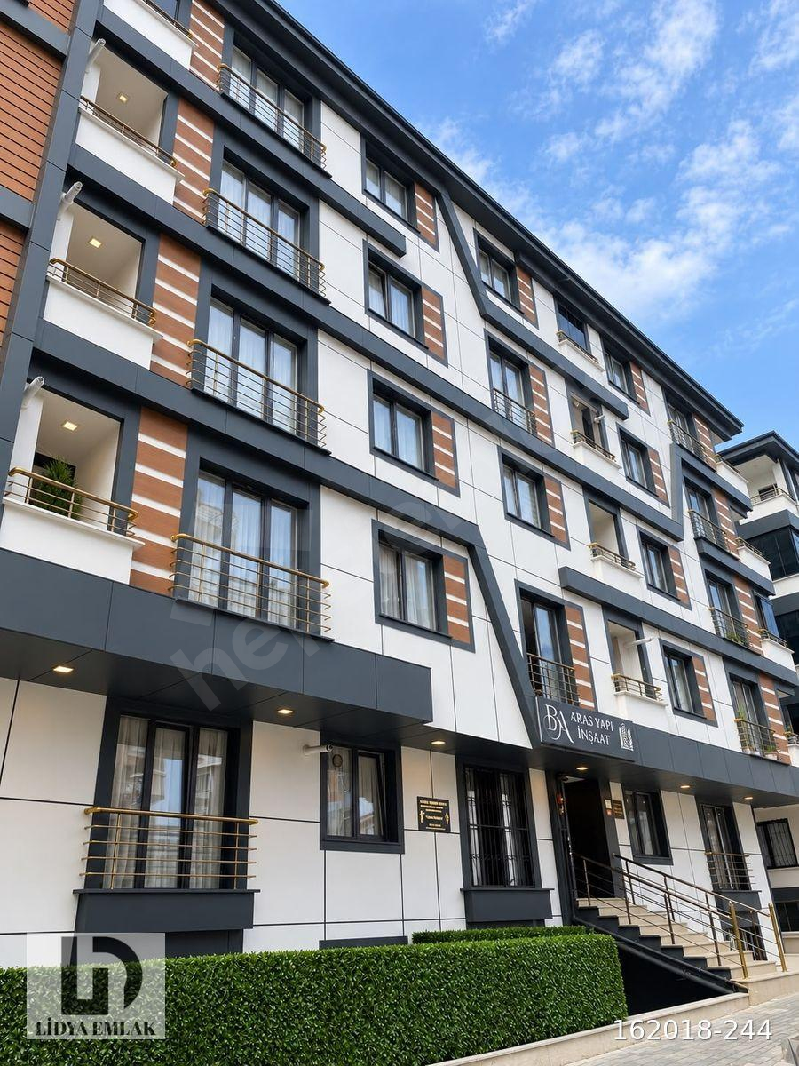 LİDYA EMLAK'tan E-5 Yanı 2+1 80m2 Yatırımlık Ters Dublex Daire