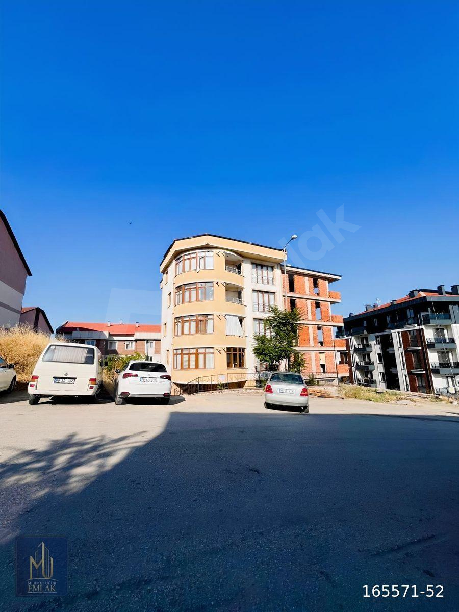 KARABÜK 100.YILDA MEHMET UĞUR EMLAKTAN KİRALIK EŞYALI 1+1 DAİRE