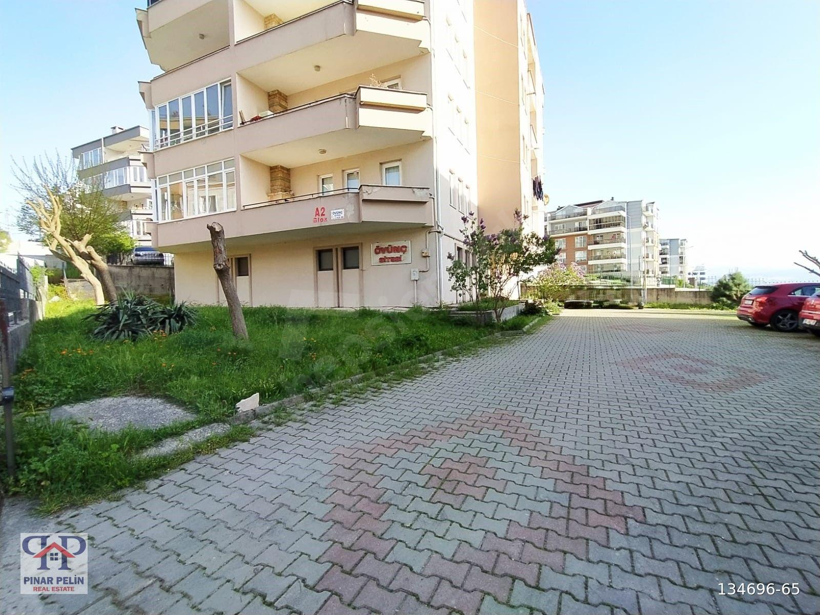 BURSA GÖRÜKLE DUMLUPINAR AİLE SİTESİNDE GENİŞ 2+1 KİRALIK DAİRE
