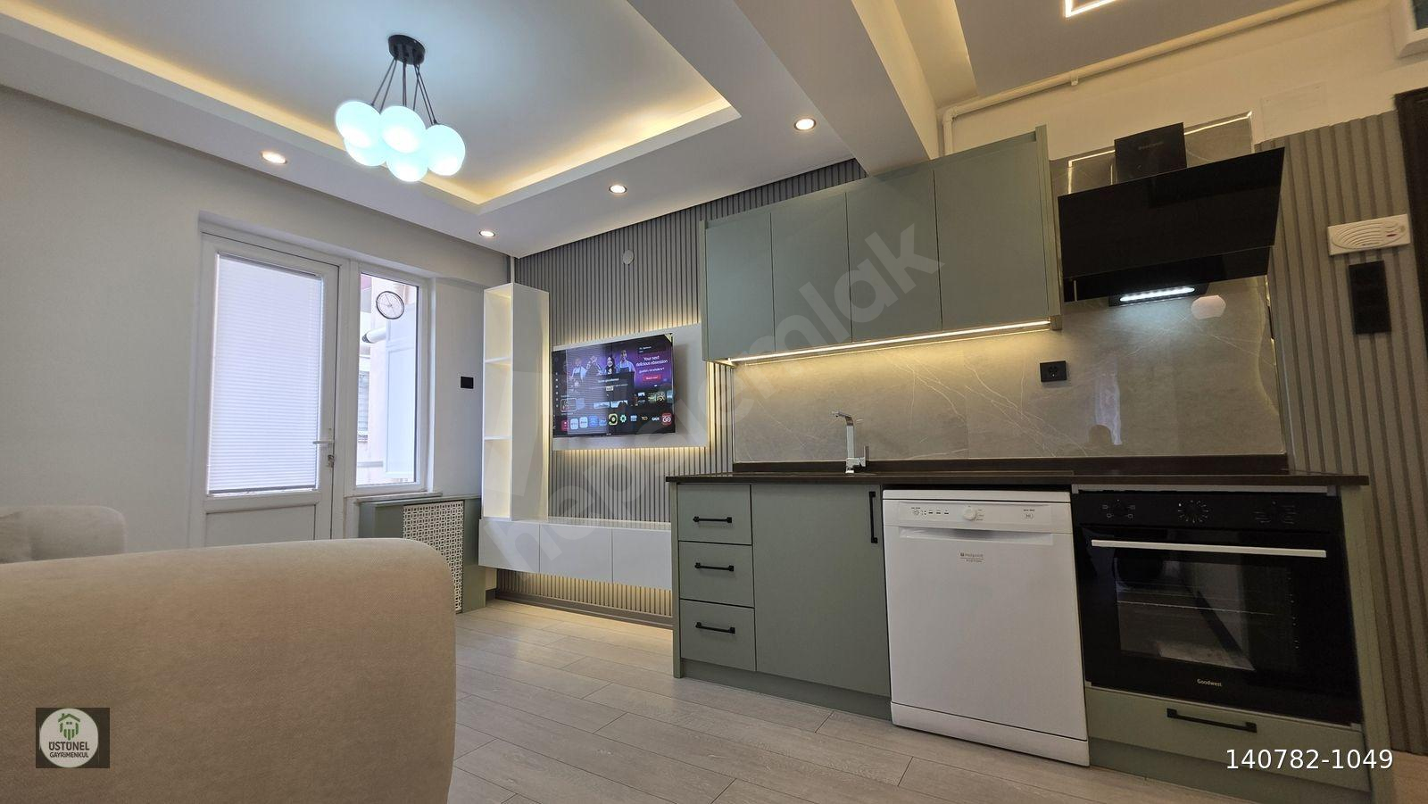 ÜSTÜNEL'DEN GÖRÜKLE'DE MODERN TASARIM-GENİŞ M2-ARAKAT DAİRE