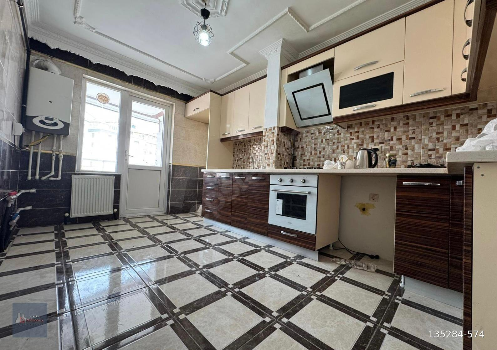 OSMANGAZİ CADDE ÜZERİ ÇİFT GİRİŞ DUBLEX FIRSAT DAİRESİ