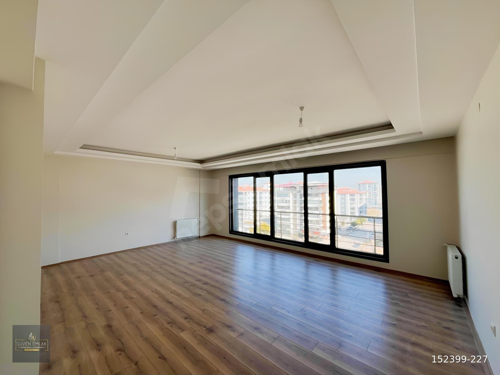 ALTIN KAYISI BULVARINDA GENİŞ 4+1 DAİRE GÜVEN EMLAK'TAN
