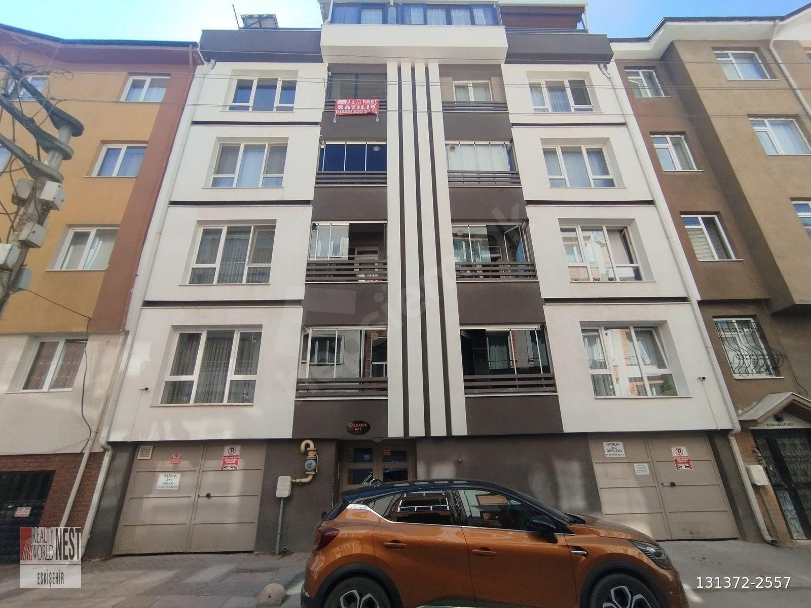RW NEST'TEN ÖMERAĞA MAHALLESİ YARDIM SOKAKTA SATILIK 2+1 DAİRE