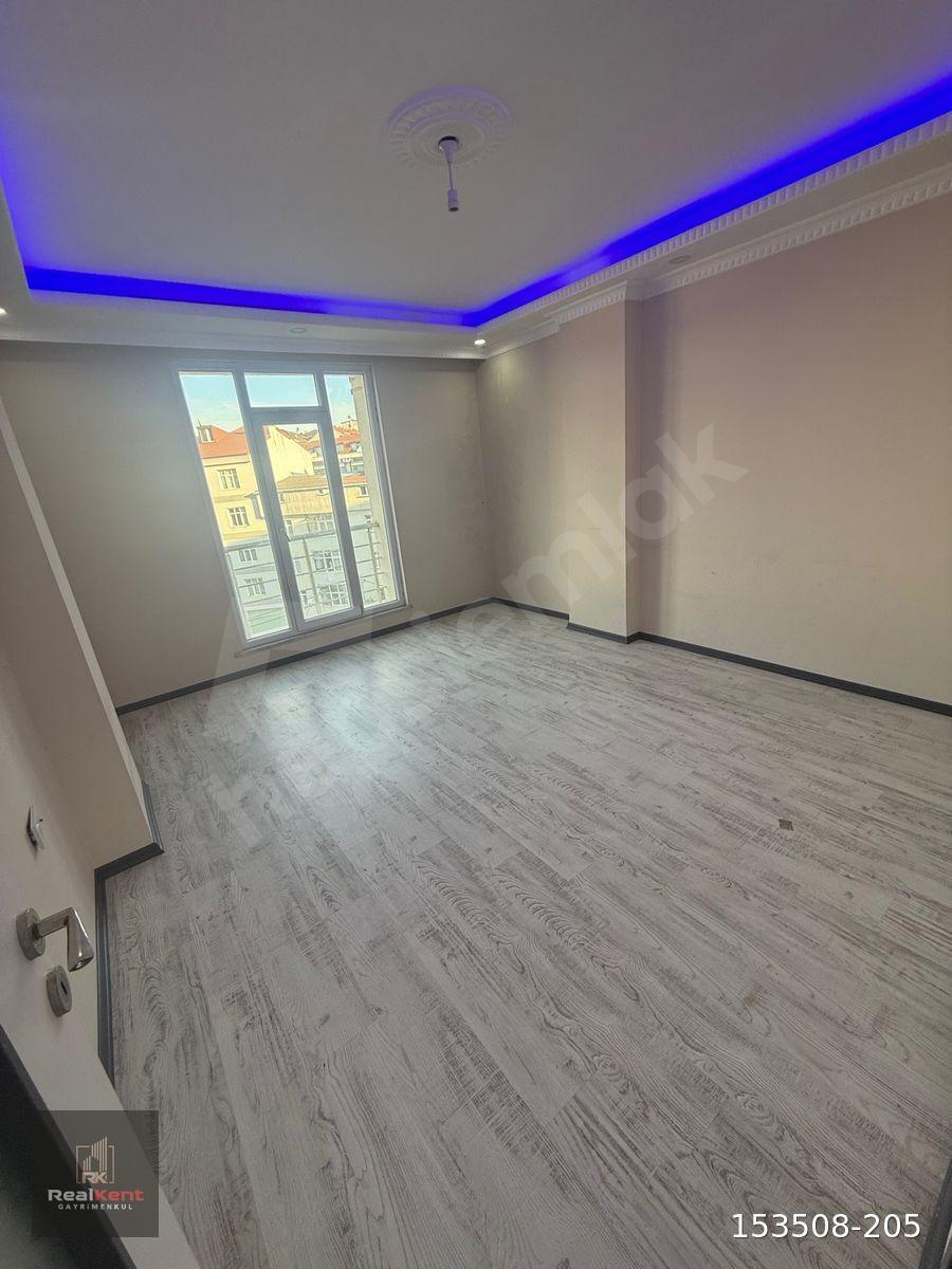 REALKENT’DEN KİRALIK ANADOLU MH. 2+1 ARAKAT DAİRE 90 METRE