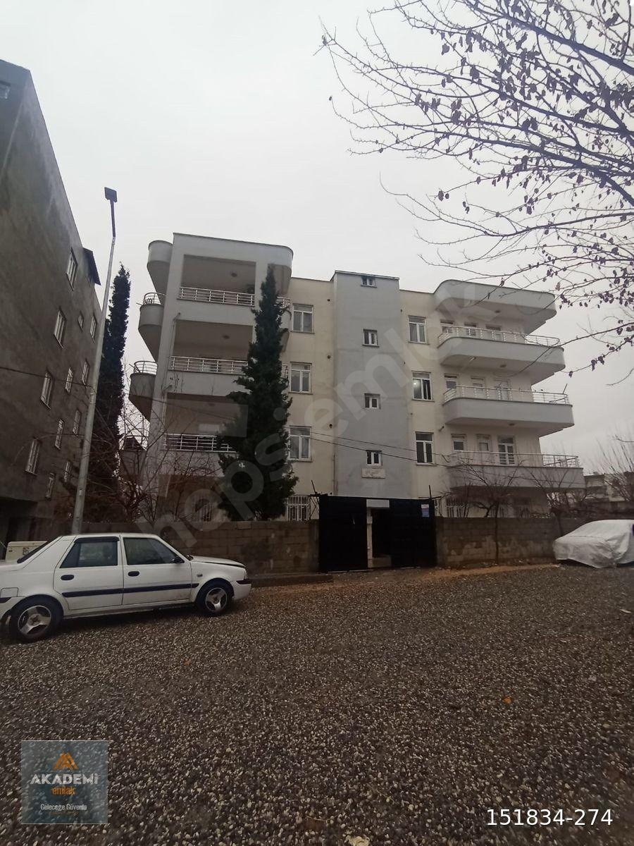 AKADEMİ EMLAKTAN ADIYAMAN KAHTA 3+1 SATILIK DAİRE