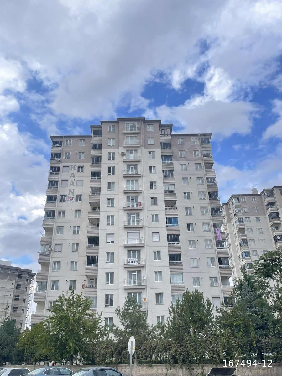 ÖZALP EMLAK TURGUTREİS MAH MERKEZ KONUMDA 3+1 KOMBİLİ DAİRE!