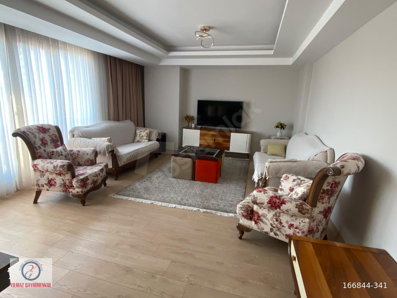YILMAZ DAN RETRO PALM SİTESİNDE 3+1 EŞYALI 120M2 GENİŞ FERAH