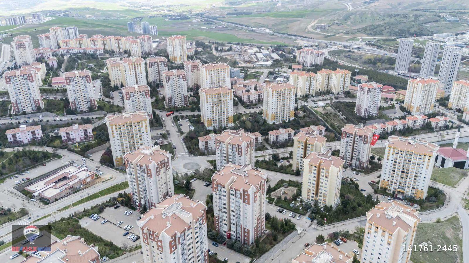 TURKUAZ TOKİ DE 3+1 ÖZEL YAPILI ARA KAT