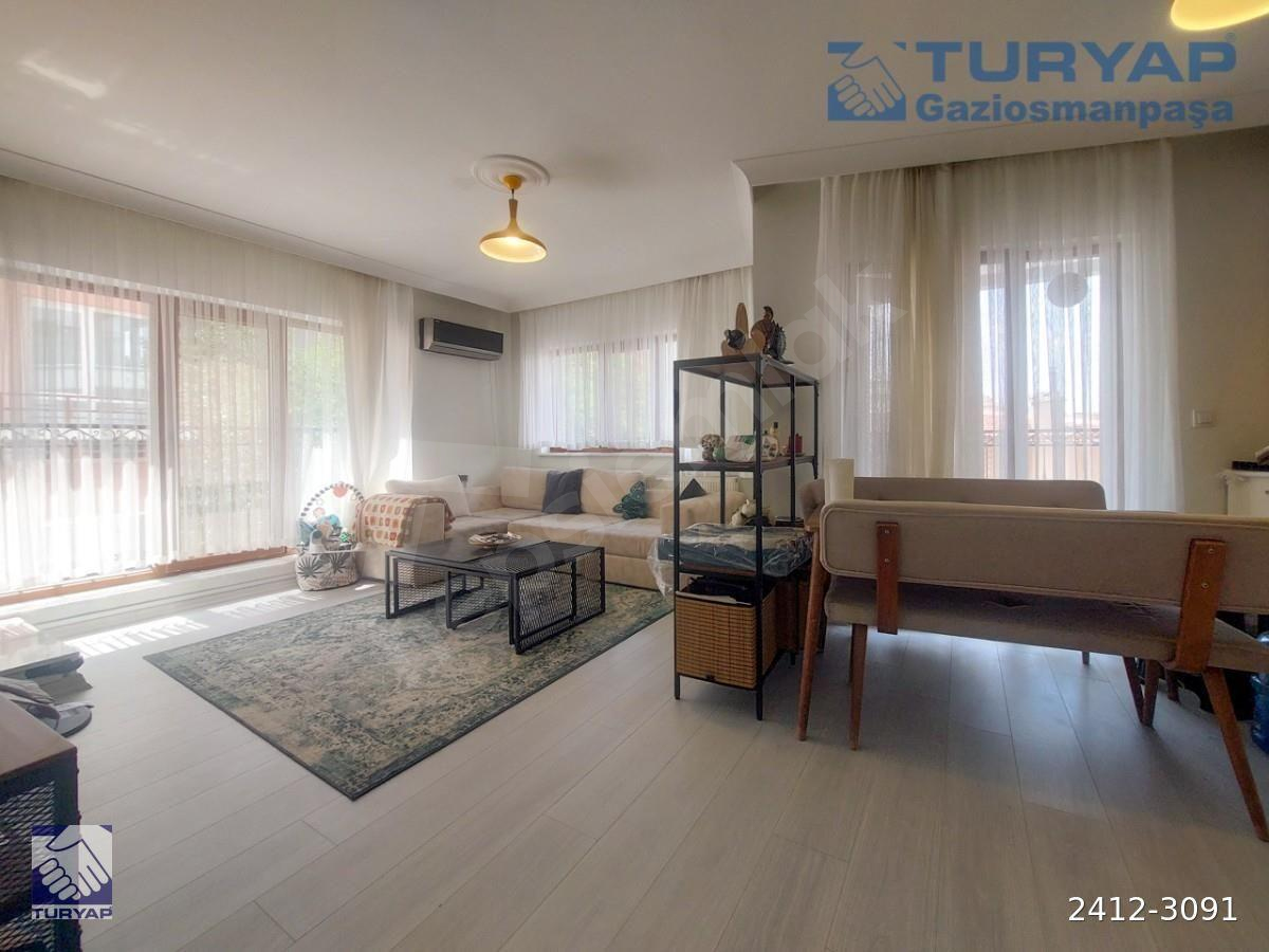 Tunalı Hilmi,Bardacık Sokak'ta Teraslı,Eşyalı 2+1 Kiralık Daire