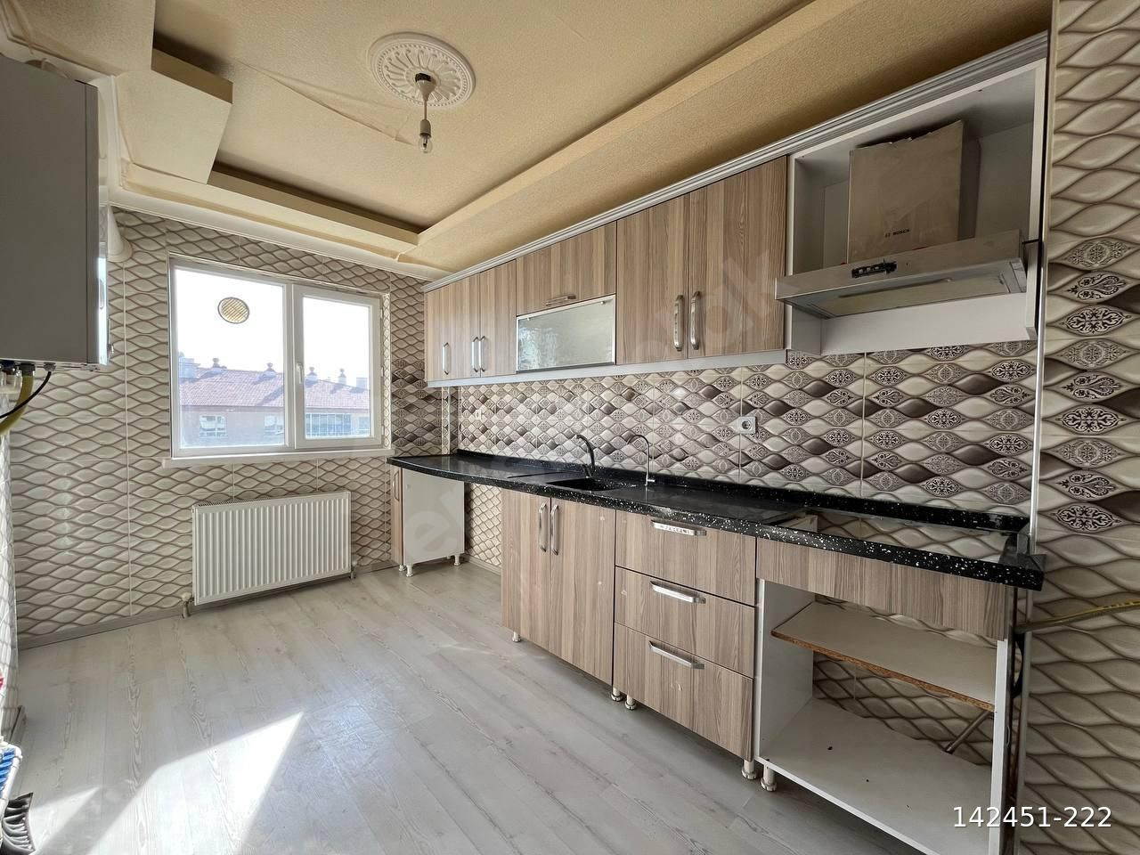 YILDIZTEPE MAHALLESİNDE SATILIK YAPILI 3+1 DAİRE