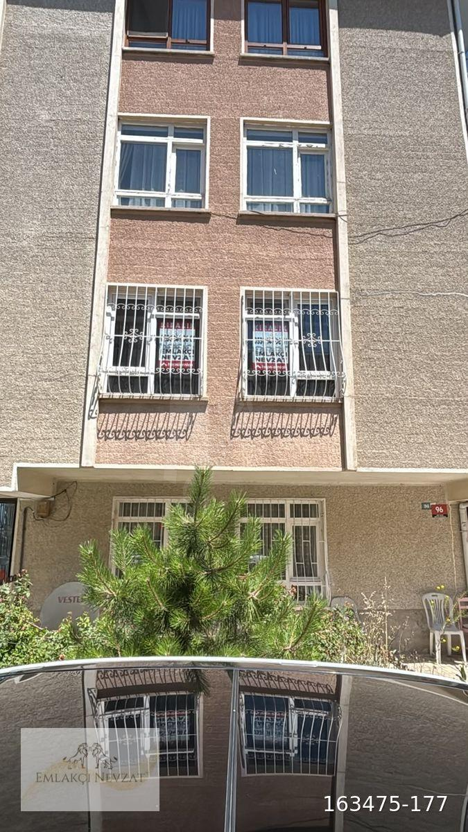 EMLAKÇI NEVZATTAN YENİMAHALLE ARAS SOKAKTA 3+1 KİRALIK DAİRE