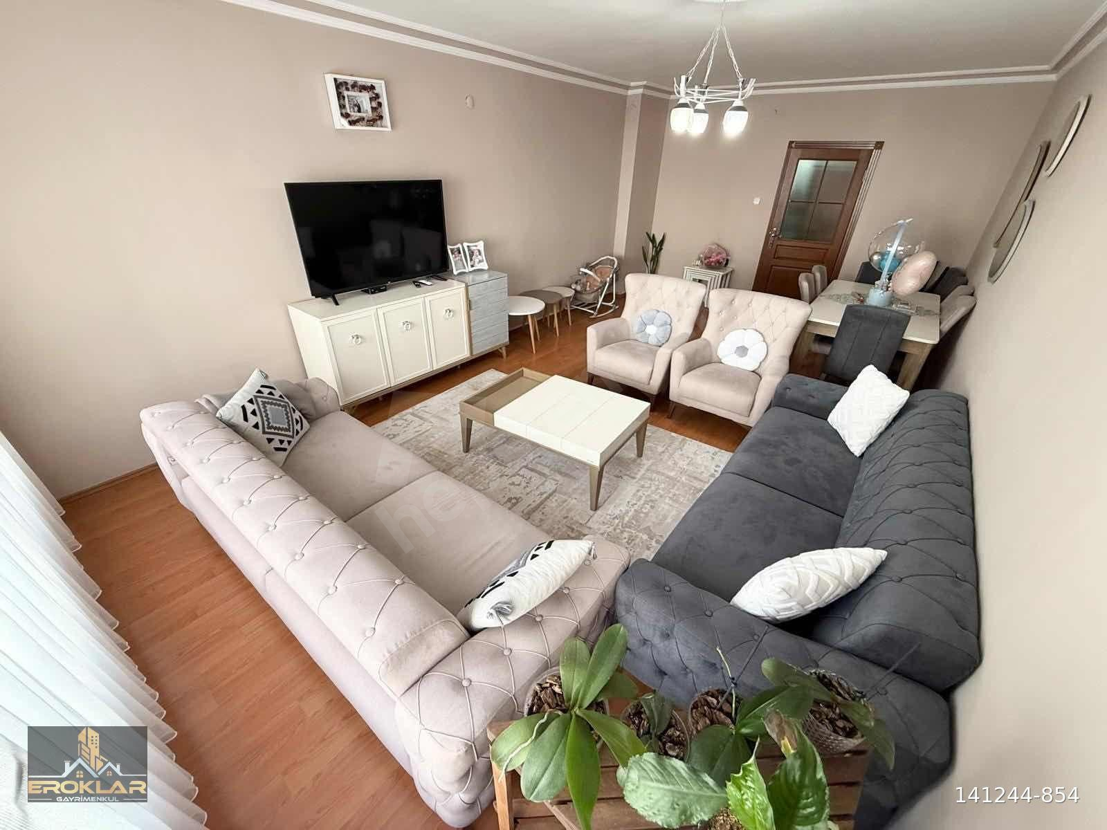 EROKLARDAN KARAKEÇİLİ CADDE ÜZERİ ORTA KAT KÖK TAPU FIRSAT 3+1!!