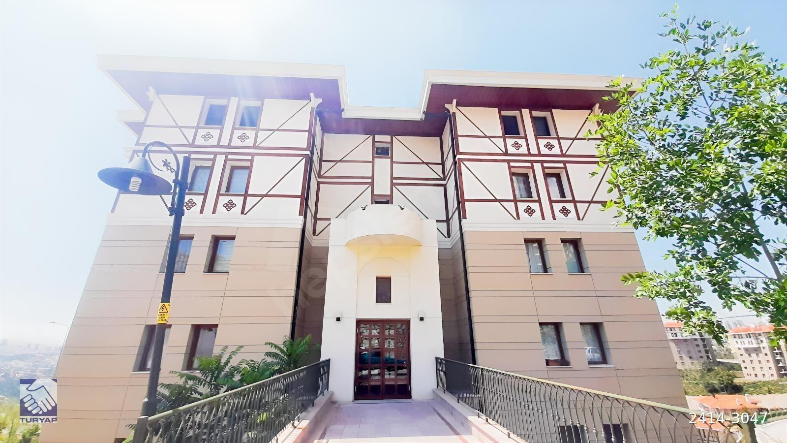 TURYAP'tan ALTINORDU SOKAKTA ARA KAT KİRALIK 4+1