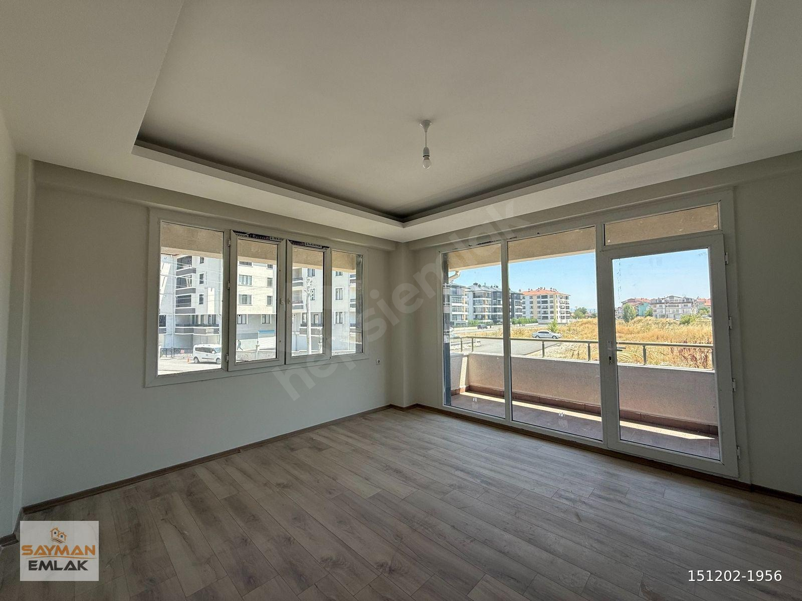 SAYMANDAN BÖLCEK'TE PADOK SİTESİNDE KİRALIK SIFIR 4+1 LÜKS DAİRE