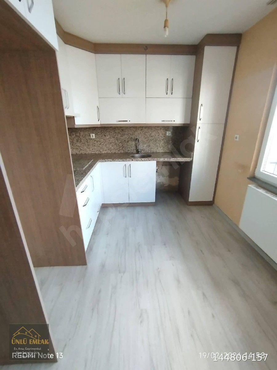 ÜNLÜ EMLAK 'TAN KİRALIK DAİRE