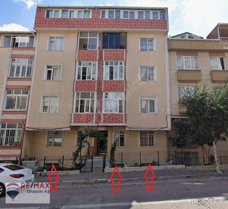 AVCILAR CİHANGİR'DE BAHÇE KATI FIRSAT 2+1 DAİRE