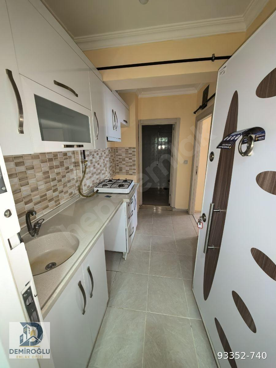 Seylap ve Sıhhiye Yakınında Kiralık 1+1
