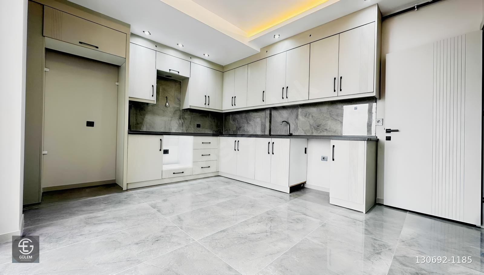 GÜLEM'DEN YENİŞAFAK'DA 3+1 ARAKAT GENİŞ / KULLANIŞLI DAİRE