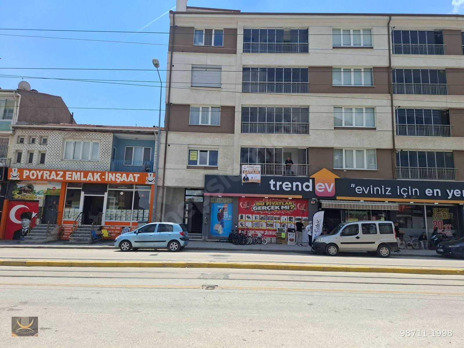 POYRAZ EMLAKTAN EMEK MAH.ERTAŞ CADDESİ ÜZERİ 3+1 200M2 DAİRE