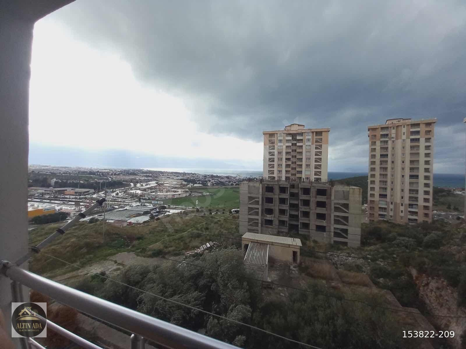 KUŞADASI DEĞİRMENDERE MERKEZDE ACİL SATILIK DAİRE