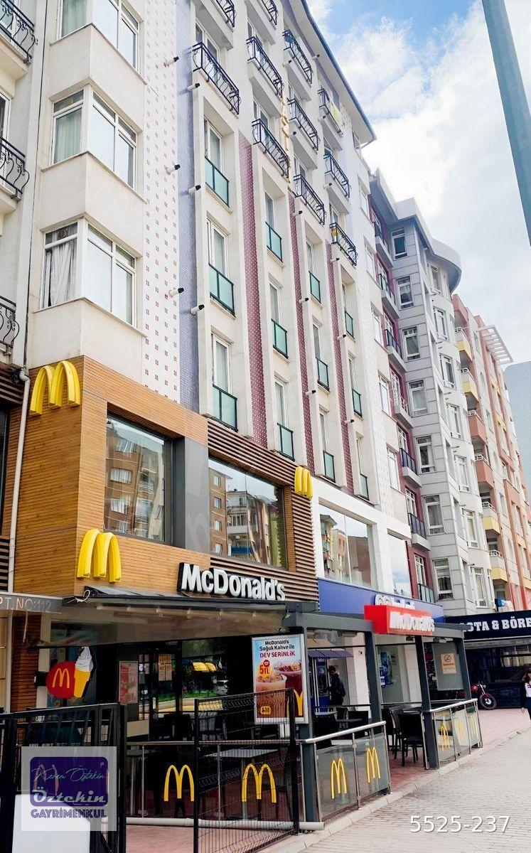 Öztekinden Ünv cad/ Mac Donald's üstü eşyalı 1+1