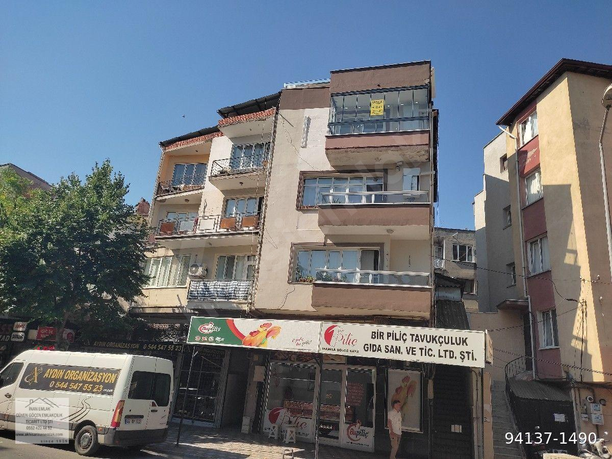 Akhisar Kethüda Mahallesi'nde 3+1 Satılık Daire
