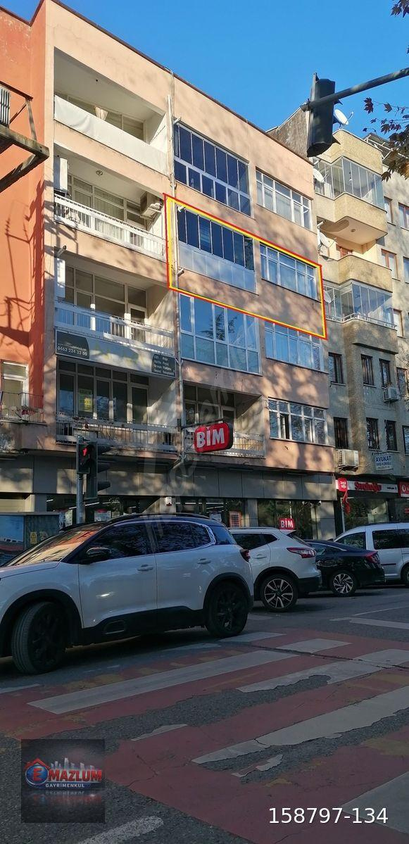 TRABZON ŞEHİR MERKEZİ YENİ VALİLİK MRŞ CADDESİ SATILIK 3+1 DAİRE