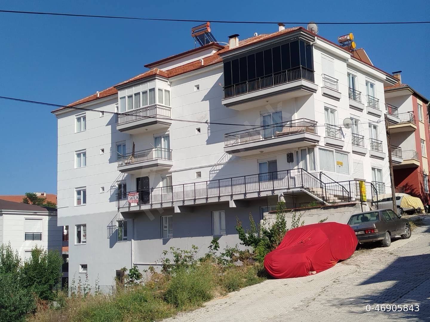 1+1 Korkuteli merkezde ara kat daire