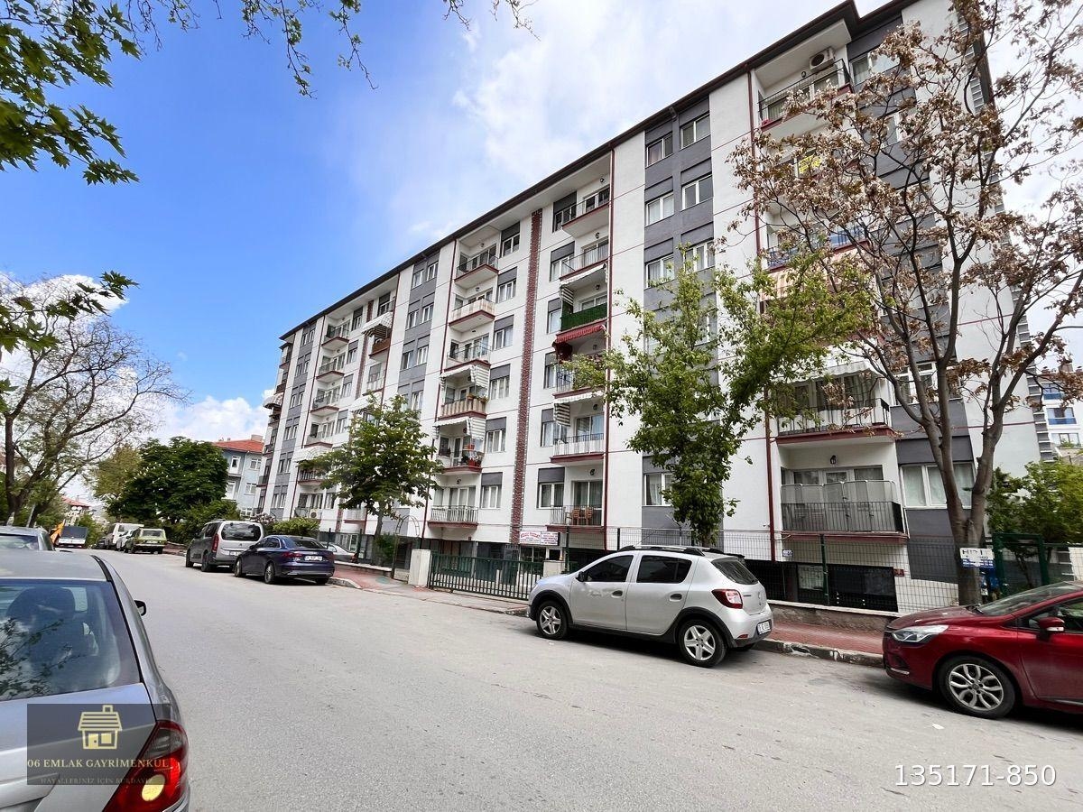 ESAT BAŞÇAVUŞ SK 2+1 KOLEJ KIZILAY TUNALI YAKINI MUHTEŞEM MANZARALI BAKIMLI DAİRE