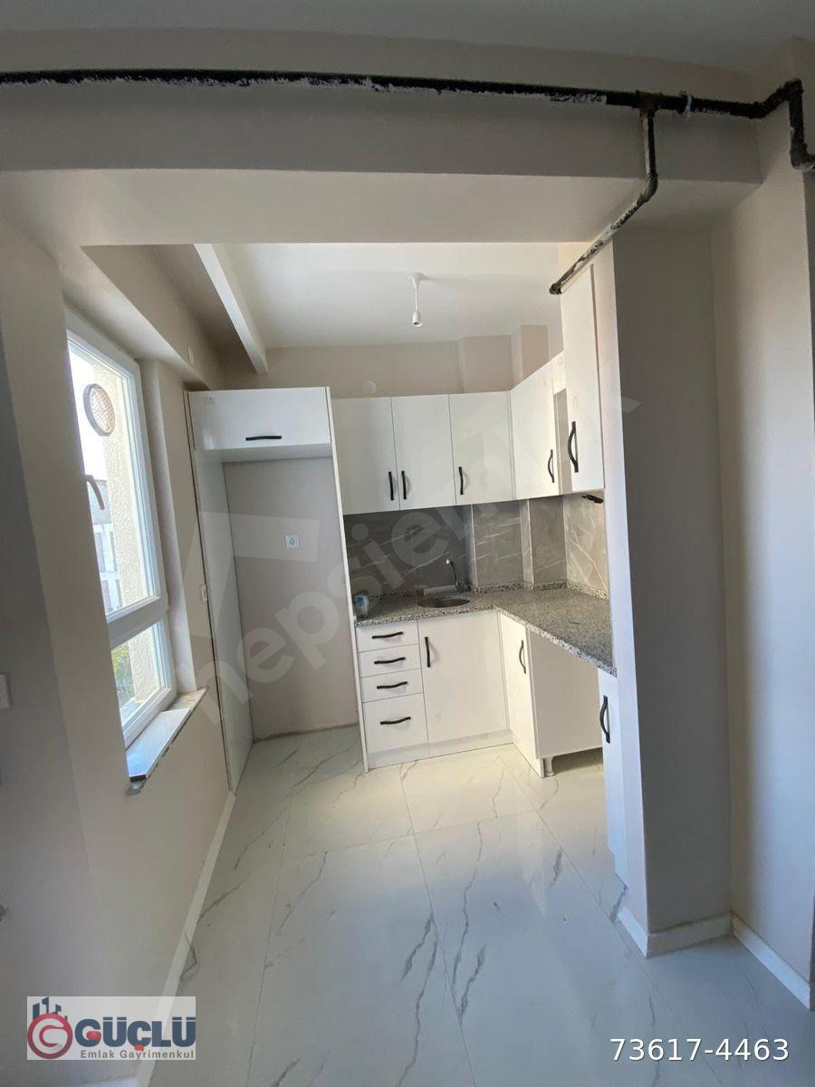 SÜTLÜCE MAH.TAŞINMAYA HAZIR 2+0 DAİRE SIFIR İSKANLI KELEPİR