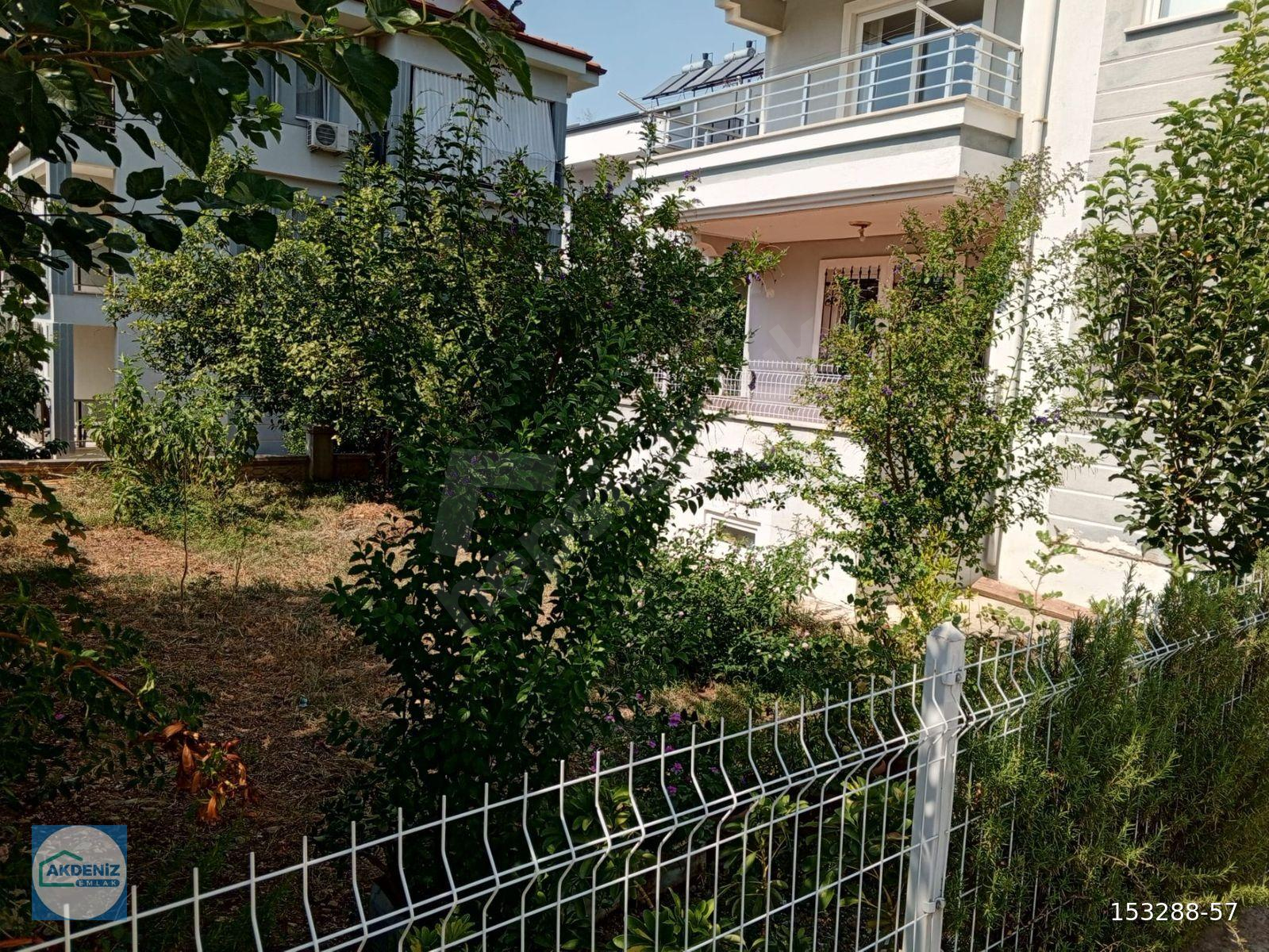 AKDENİZ EMLAK'TA TAŞYAKA FAKÜLTE YANINDA 3+1 KİRALIK DAİRE