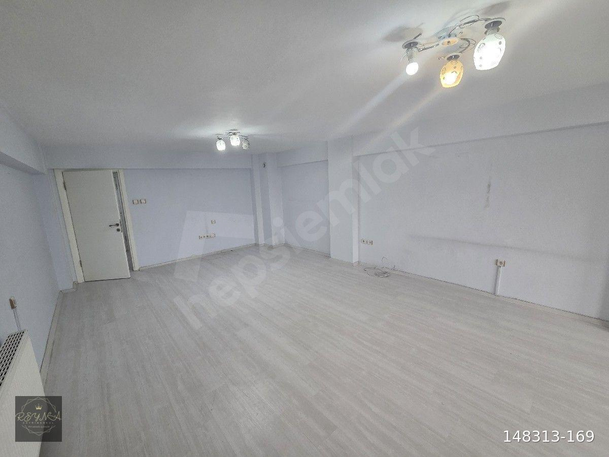 ASPAVA'NIN TAM KARŞISINDA 160 M² 3+1
