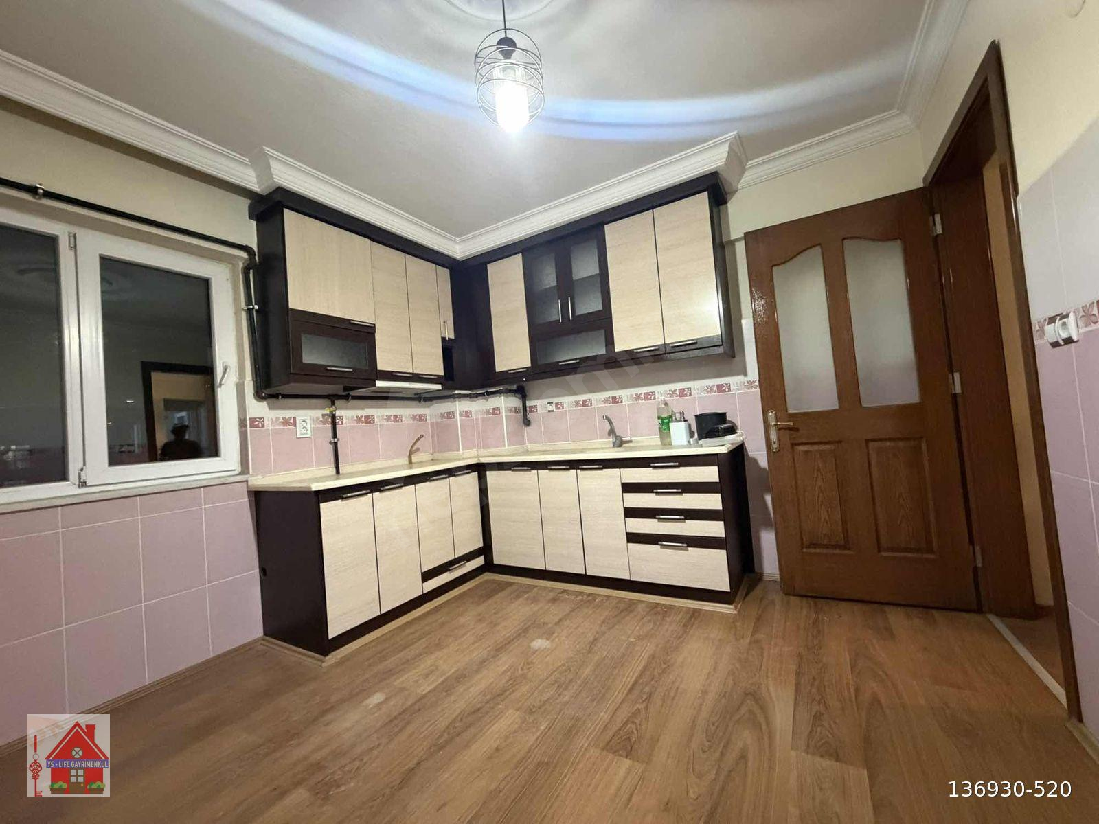 Bağbaşı pazar pazarında 3+1 kiralık daire
