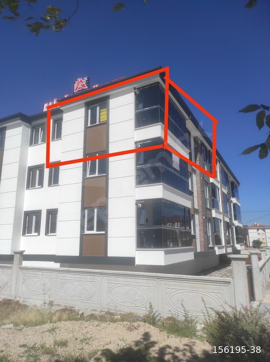 Sar Gayrimenkul'den Merzifon Yunusemre Mah.de Kiralık 2+0 Daire