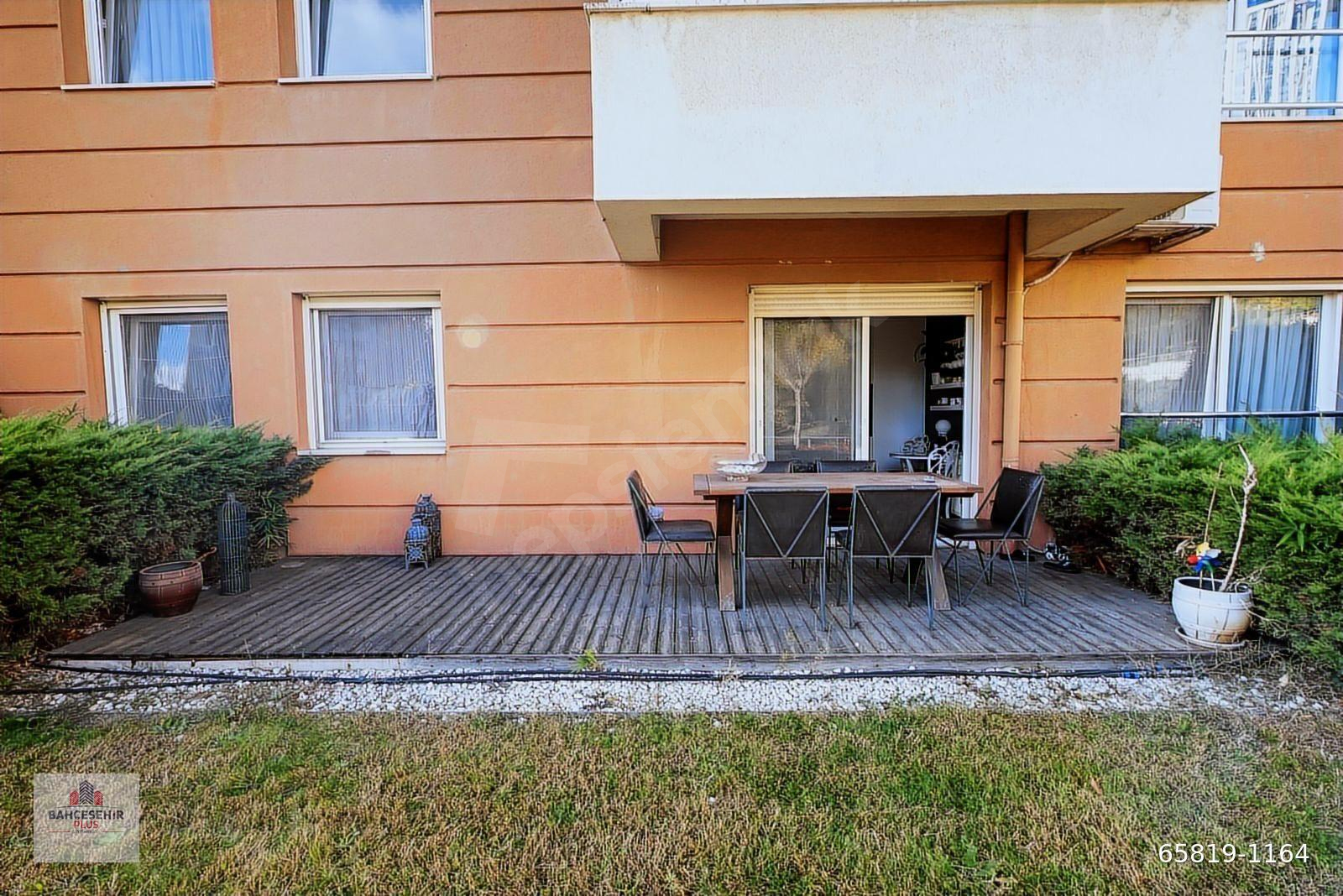 BAHÇEŞEHİR MESA ERGUVANLI BAHÇE SATILIK 2+1 BAHÇE KULLANIMLI
